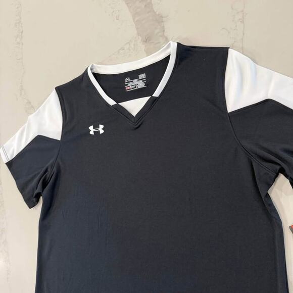 Under Armour NWT Athletic Heat Gear Soccer Jersey Women’s Size Large Loose Fit - Picture 2 of 7